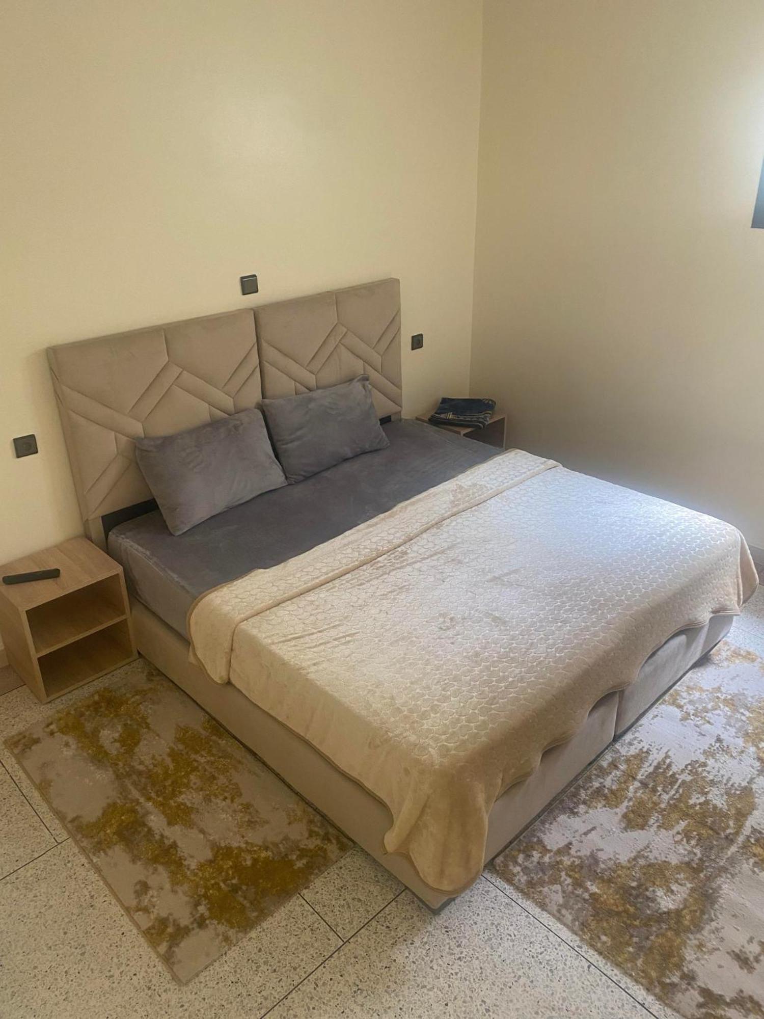 Hotel Mamounia El Hajeb Bagian luar foto